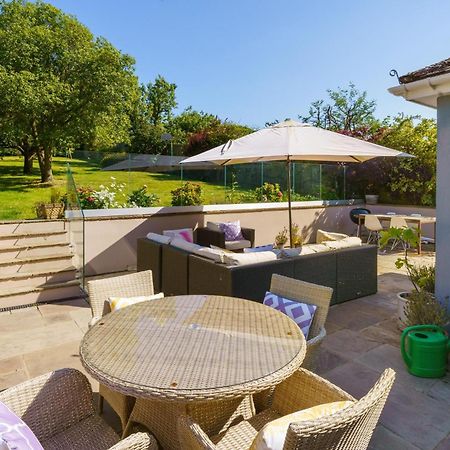 The Brackens Villa Seaview Exterior photo